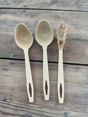 VTG Tailor Made Almond Nylon Plastic Ladles, Spaghetti Server Set 3